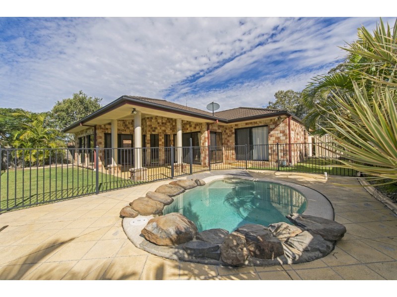 44 Albert Valley Drive, Bahrs Scrub QLD 4207