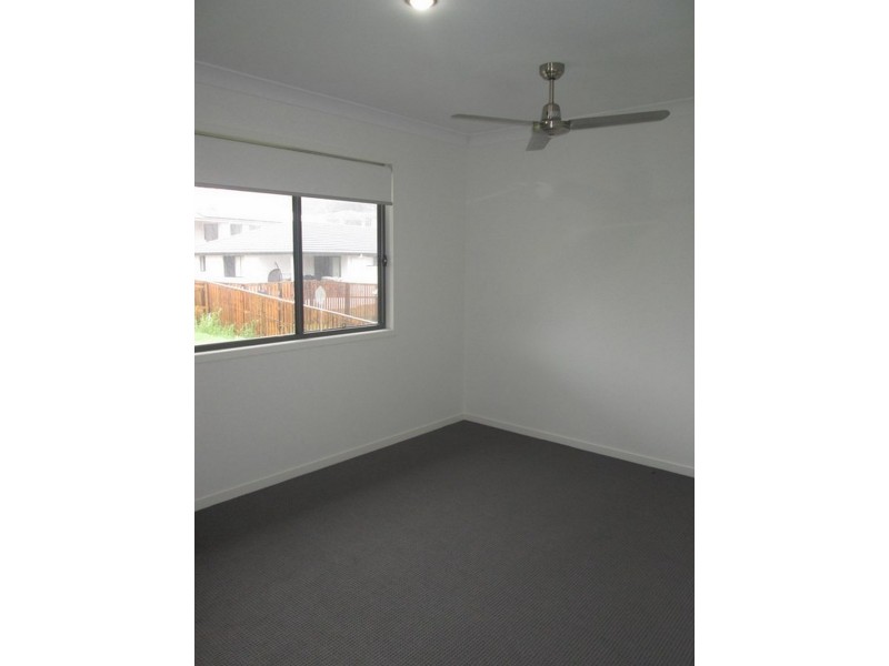 24 Joshua Place, Oxenford QLD 4210