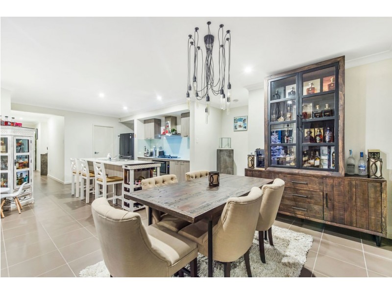 49 Oakover Avenue, Ormeau Hills QLD 4208