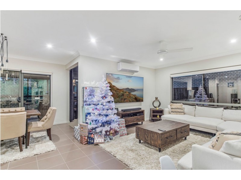 49 Oakover Avenue, Ormeau Hills QLD 4208