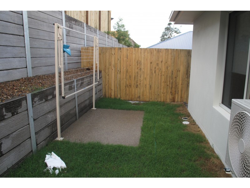 13 Coorong Street, Coomera QLD 4209