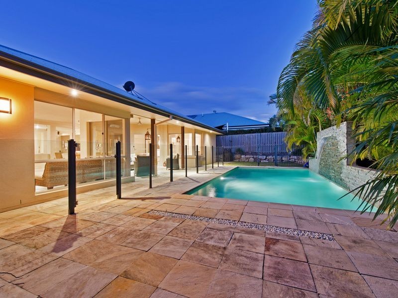 10 Pacha Close, Coomera Waters QLD 4209