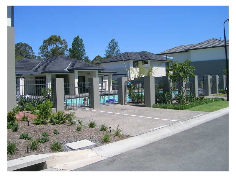 60/24 Jessica Drive, Upper Coomera QLD 4209