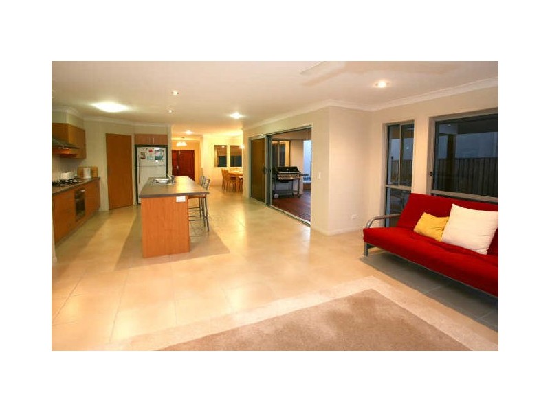 44 Picnic Creek Drive, Coomera QLD 4209