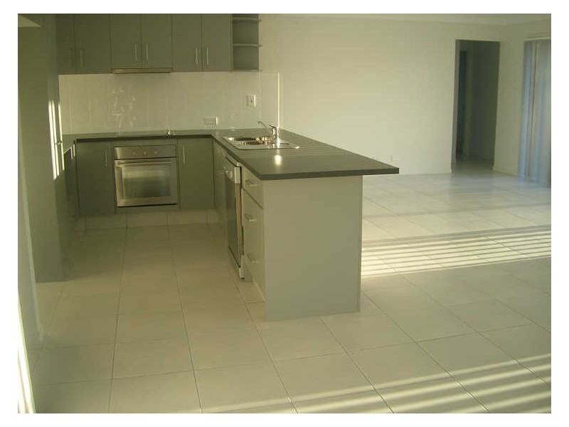 8 Stacer Street, Upper Coomera QLD 4209