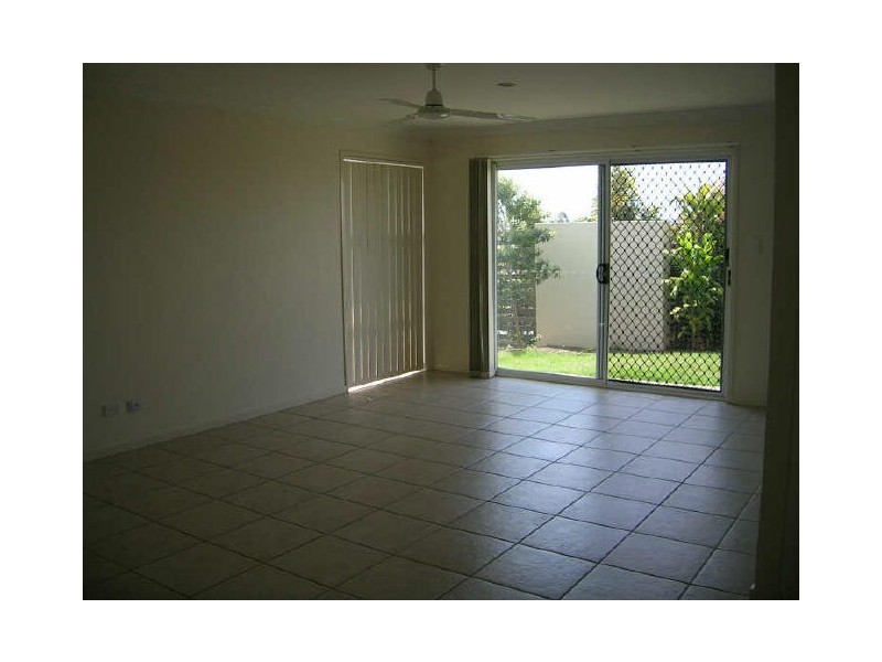 1/5 Appletree Street, Upper Coomera QLD 4209