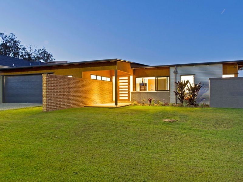 1 Chinaberry Crescent, Upper Coomera QLD 4209