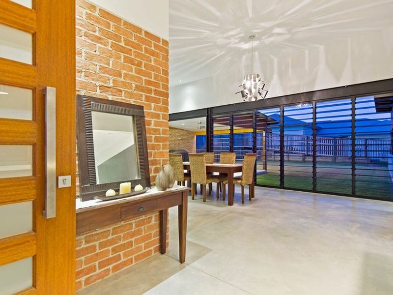 1 Chinaberry Crescent, Upper Coomera QLD 4209