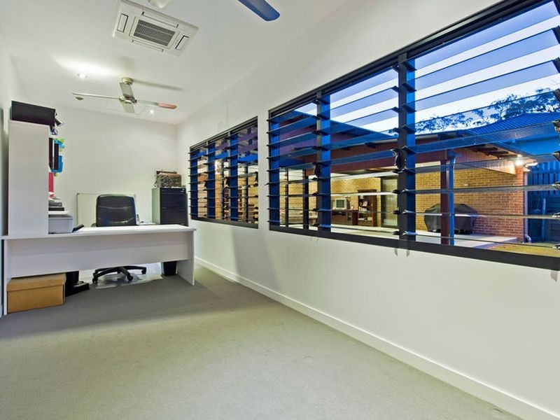 1 Chinaberry Crescent, Upper Coomera QLD 4209