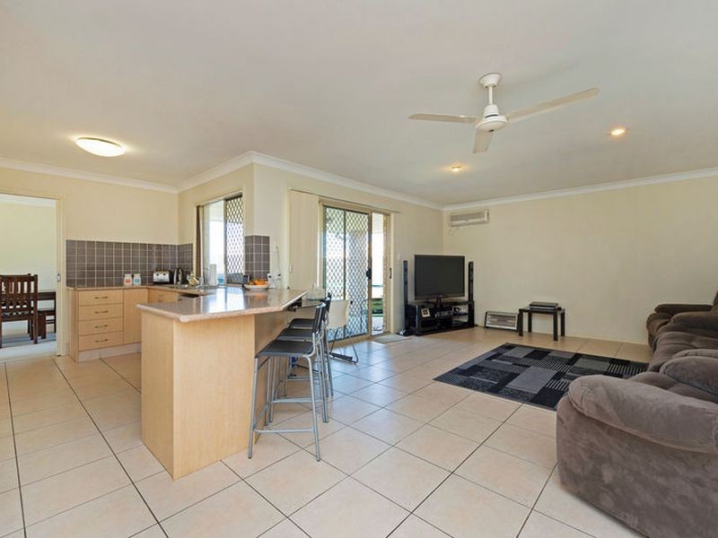 17 Southern Lights Drive, Pimpama QLD 4209