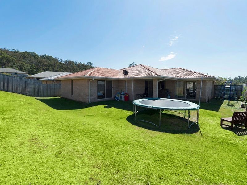 17 Southern Lights Drive, Pimpama QLD 4209