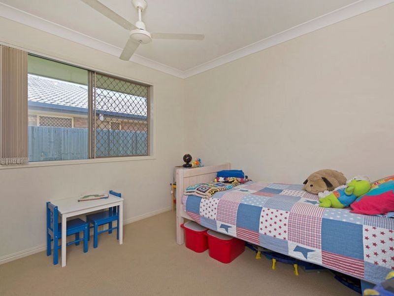 17 Southern Lights Drive, Pimpama QLD 4209