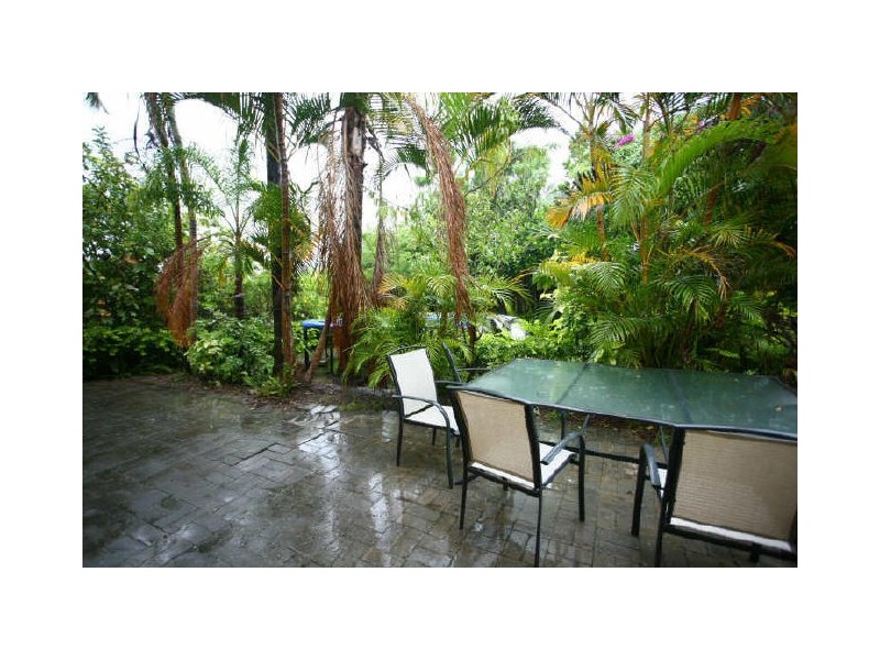 57 Open Drive, Arundel QLD 4214