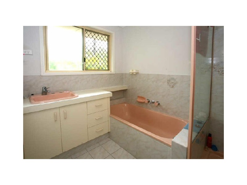 57 Open Drive, Arundel QLD 4214
