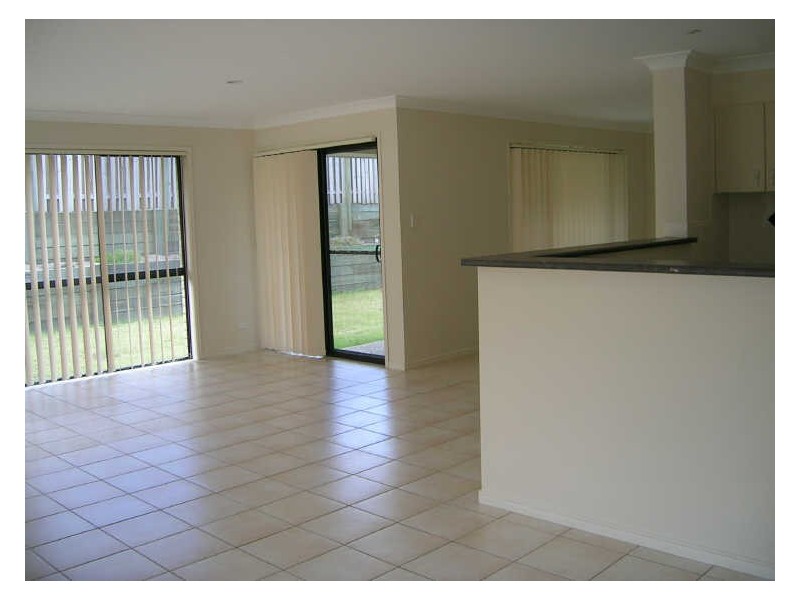 16 Monarch Avenue, Upper Coomera QLD 4209