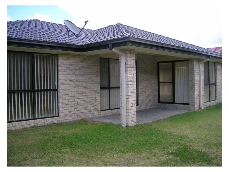 16 Monarch Avenue, Upper Coomera QLD 4209