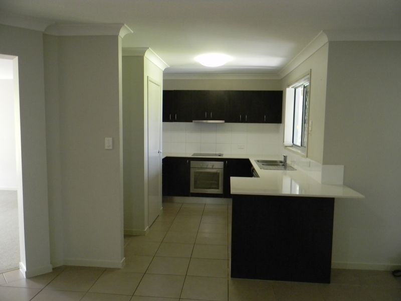 30 Greenleaf Street, Upper Coomera QLD 4209