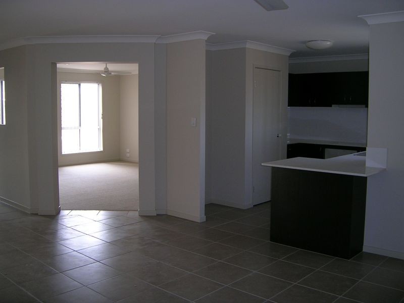 30 Greenleaf Street, Upper Coomera QLD 4209