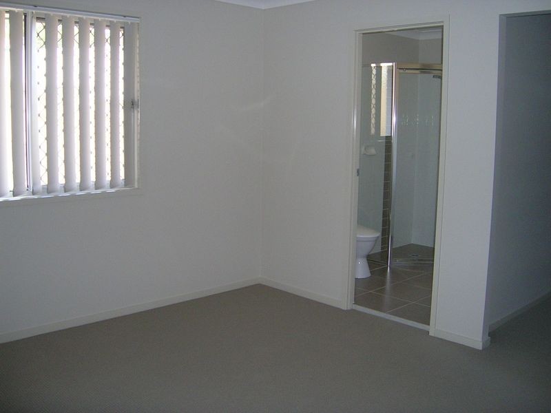 30 Greenleaf Street, Upper Coomera QLD 4209