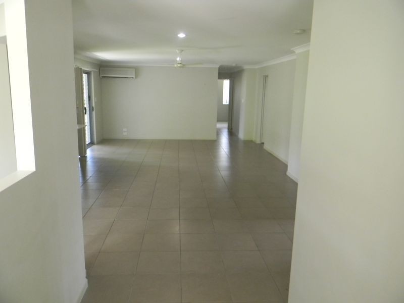 30 Greenleaf Street, Upper Coomera QLD 4209