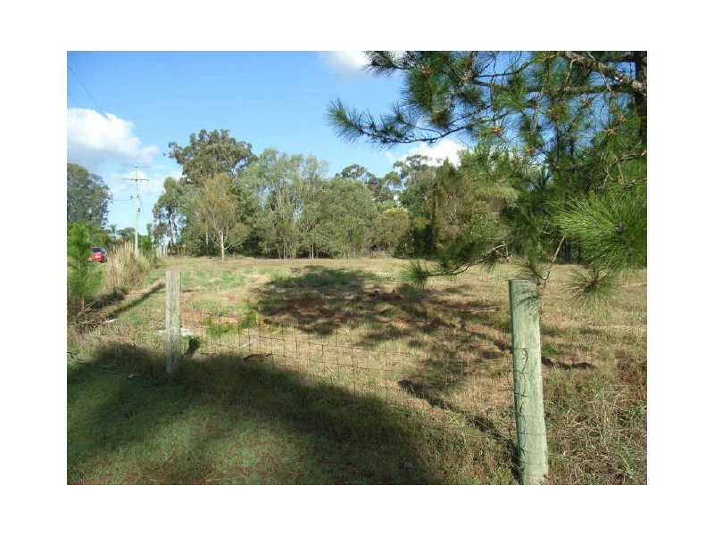 1 Pinewood Street, Upper Coomera QLD 4209