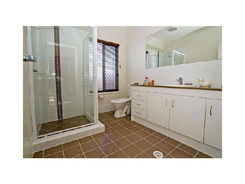 8 MacDonald Avenue, Upper Coomera QLD 4209