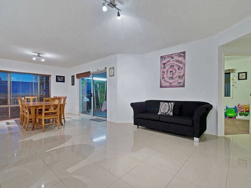 19 Zeus Circuit, Coomera Waters QLD 4209