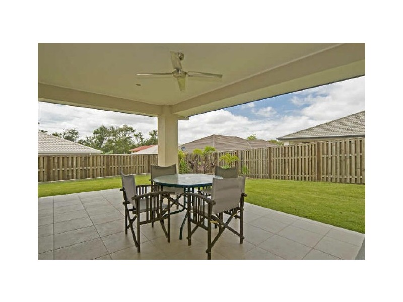 8 Redbay Street, Upper Coomera QLD 4209