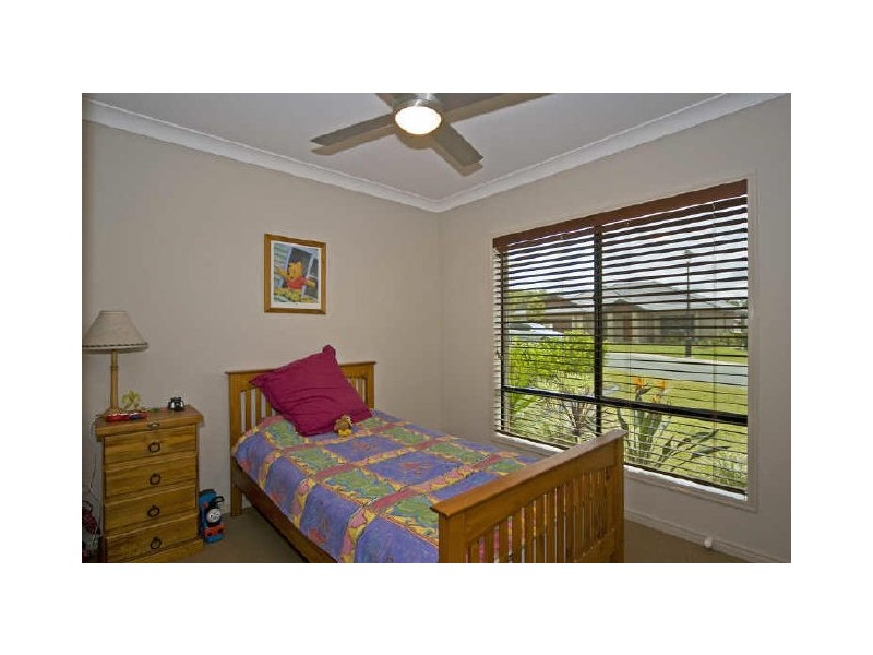 8 Redbay Street, Upper Coomera QLD 4209
