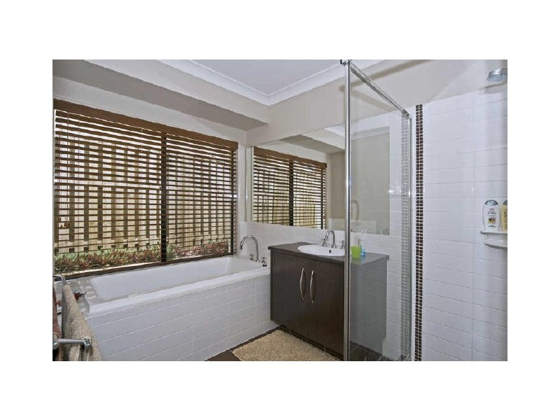8 Redbay Street, Upper Coomera QLD 4209