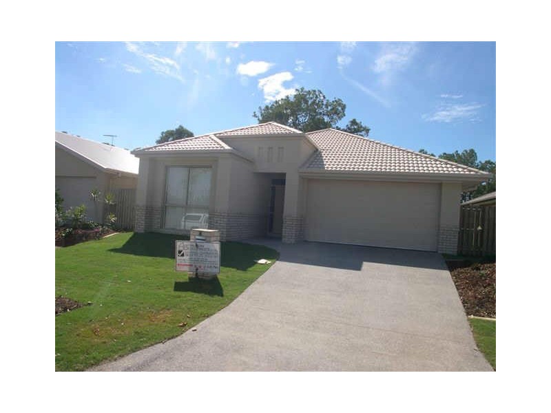 8 Benson Street, Ormeau QLD 4208