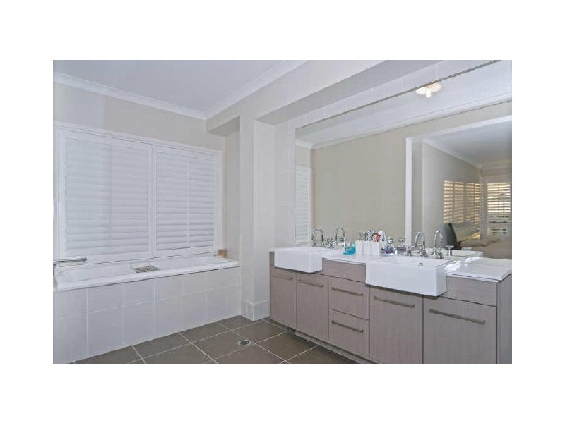 37 Maidenwell Road, Ormeau QLD 4208