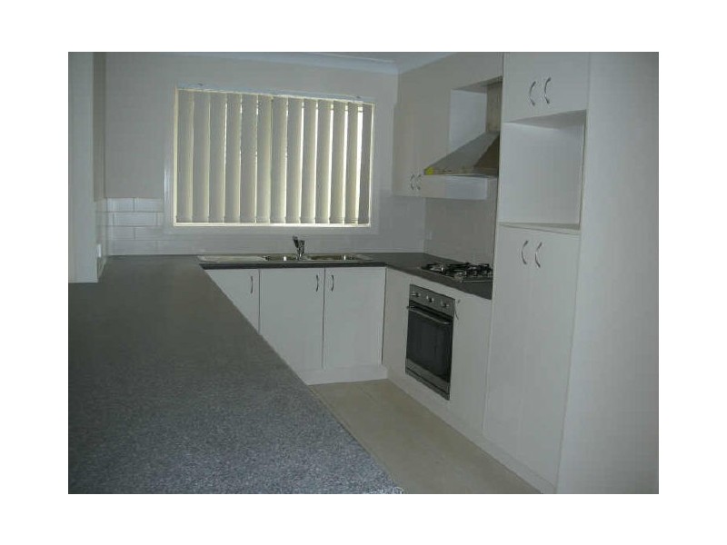 8 Liechhardt Str, Riverwood Est, Coomera QLD 4209