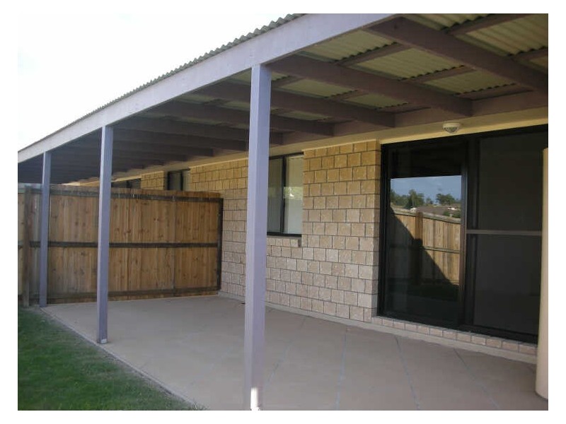 2/17 Moss Terrace, Pimpama QLD 4209