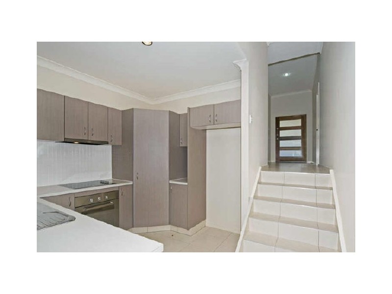 19 Greendragon Crescent, Upper Coomera QLD 4209