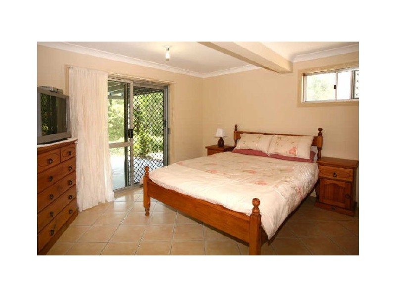 118 Tarata Road, Guanaba QLD 4210