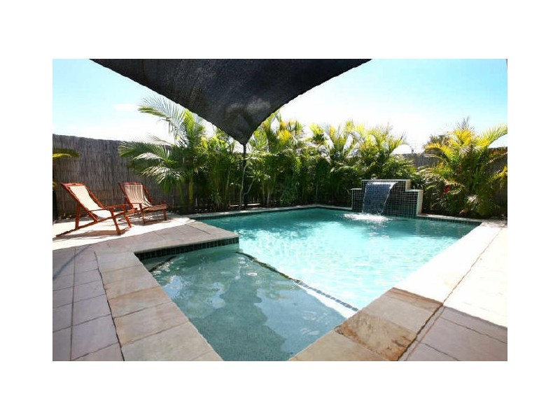 4 River Heights Road, Upper Coomera QLD 4209