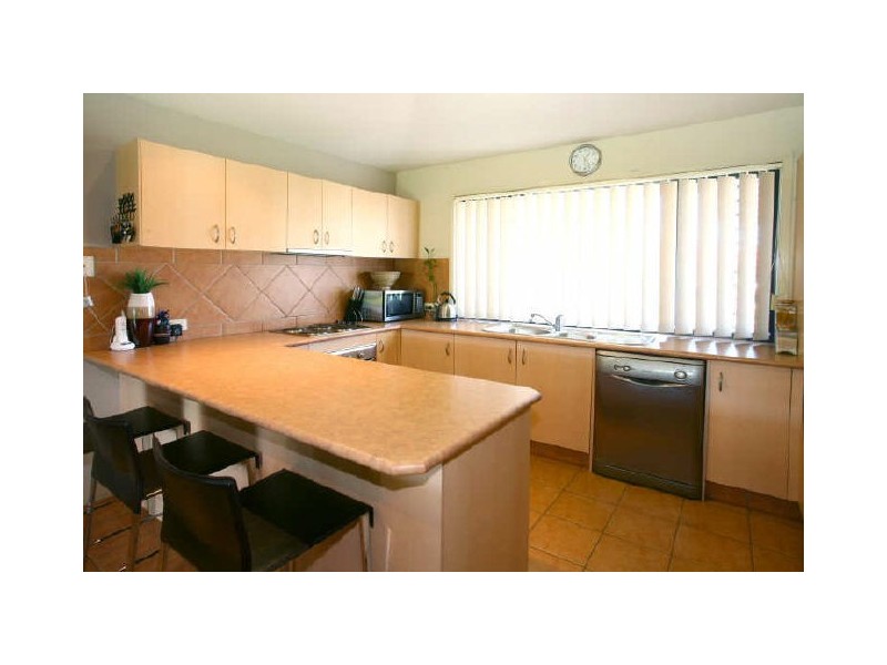 4 River Heights Road, Upper Coomera QLD 4209