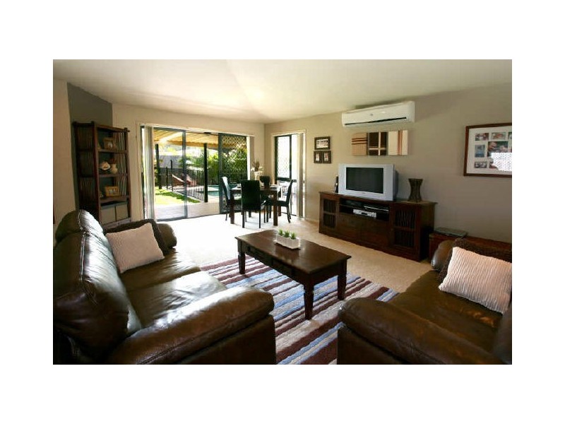 4 River Heights Road, Upper Coomera QLD 4209