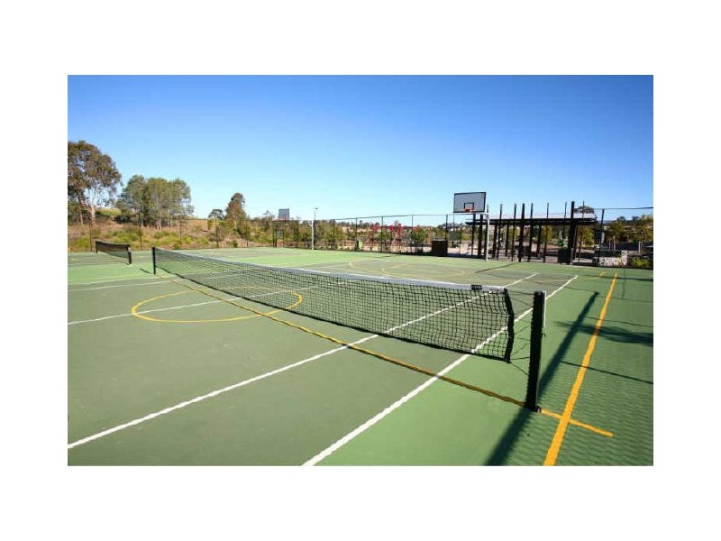 25 Lysterfield Rise, Upper Coomera QLD 4209