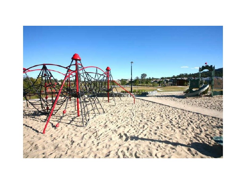 25 Lysterfield Rise, Upper Coomera QLD 4209