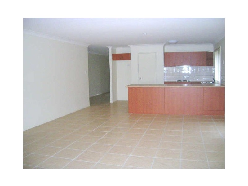 11 Marsh Street, Upper Coomera QLD 4209