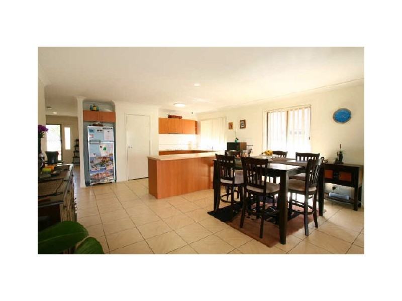 11 Marsh Street, Upper Coomera QLD 4209