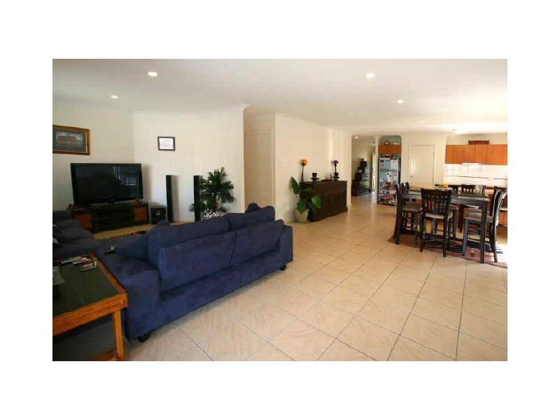 11 Marsh Street, Upper Coomera QLD 4209