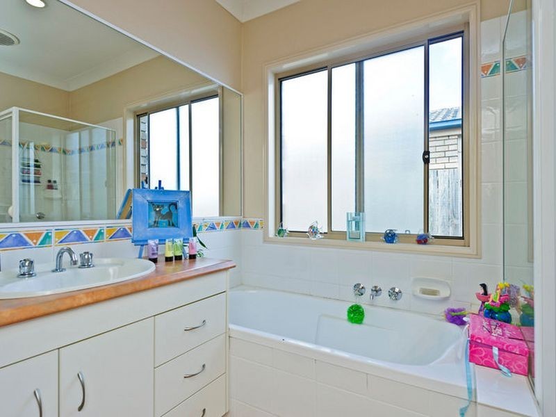 22 Merton Drive, Upper Coomera QLD 4209