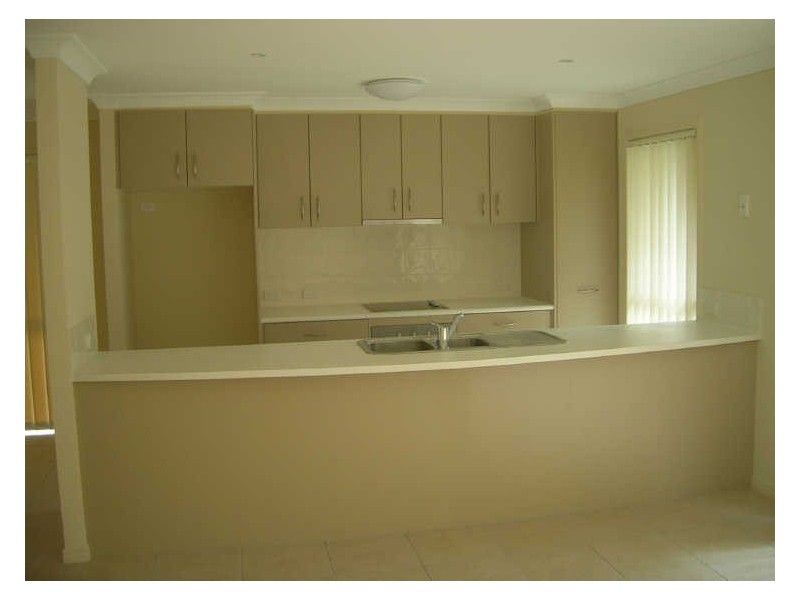 2/5 Prewett Street, Upper Coomera QLD 4209