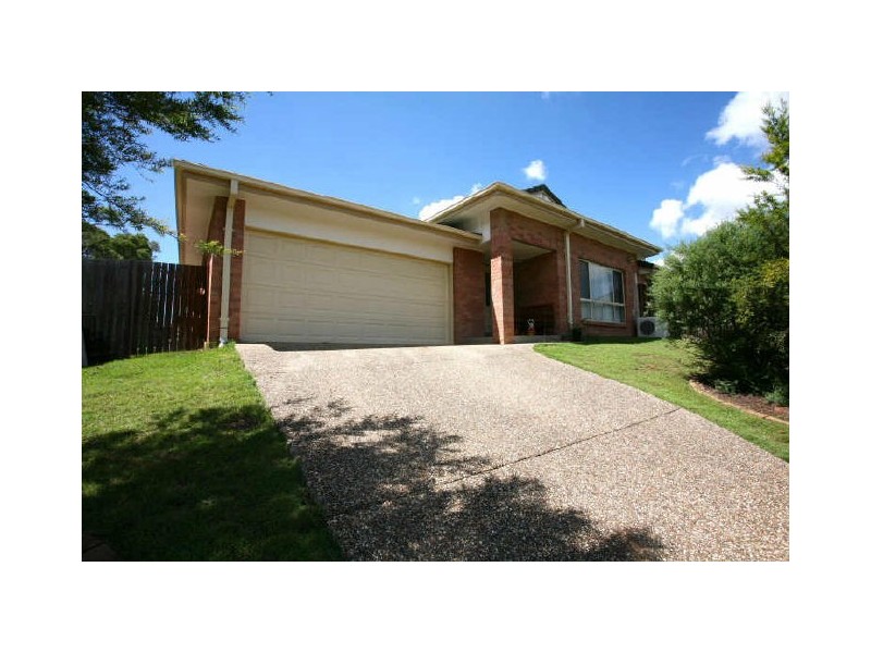 2/19 Old Kent Road, Upper Coomera QLD 4209