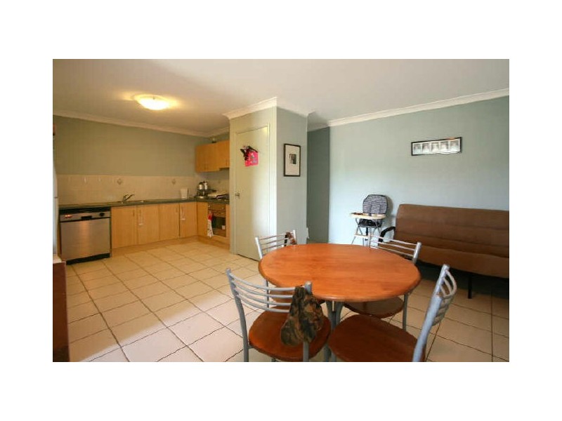 2/19 Old Kent Road, Upper Coomera QLD 4209