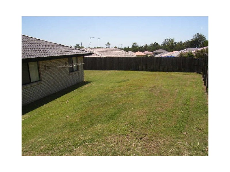 14 Rosefinch Street, Upper Coomera QLD 4209