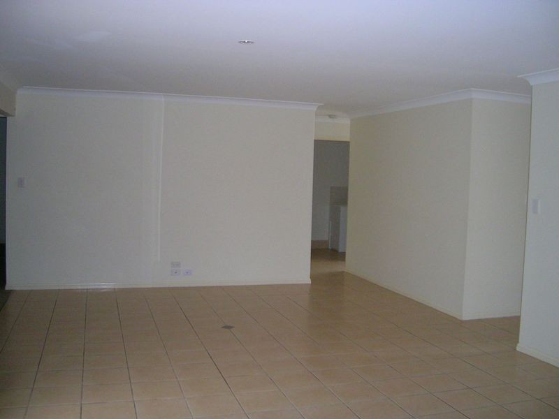 48 Bushgum Crescent, Upper Coomera QLD 4209